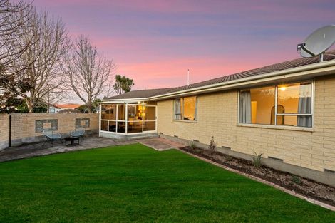 Photo of property in 75 Glenmore Avenue, Casebrook, Christchurch, 8051