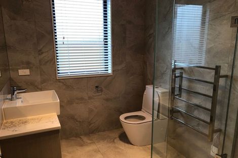 Photo of property in 9 Fricker Way, Flat Bush, Auckland, 2019