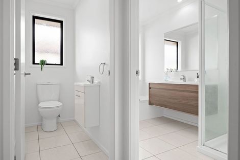 Photo of property in 9 Te Ironui Place, Huntington, Hamilton, 3210