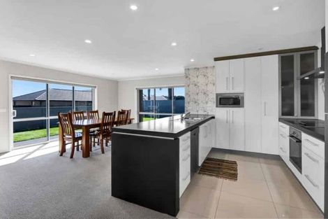Photo of property in 112 Wills Road, Bell Block, New Plymouth, 4312