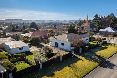 Photo of property in 93 Tiverton Street, Palmerston, 9430