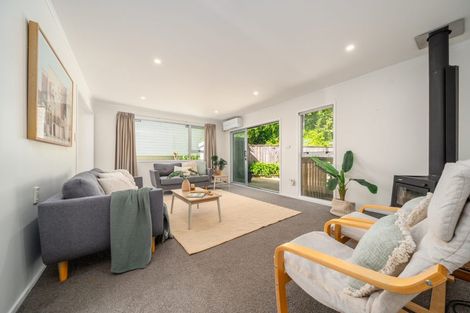 Photo of property in 20 Westhaven Drive, Tawa, Wellington, 5028