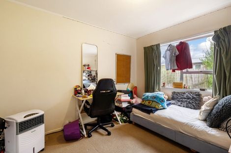 Photo of property in 13 Celeste Place, Totara Vale, Auckland, 0627