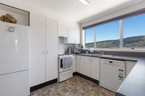 Photo of property in 12 Lupin Terrace, Tawa, Wellington, 5028
