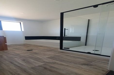 Photo of property in 102 Huxley Road, Outer Kaiti, Gisborne, 4010