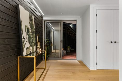 Photo of property in 61a Churchill Road, Murrays Bay, Auckland, 0630