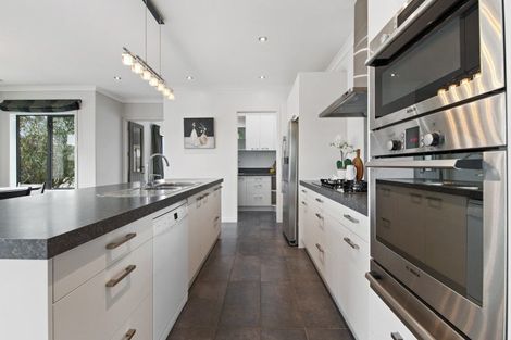 Photo of property in 36 Great West Road, Matipo Heights, Rotorua, 3015