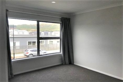 Photo of property in 12 Taiko Place, Kenepuru, Porirua, 5022