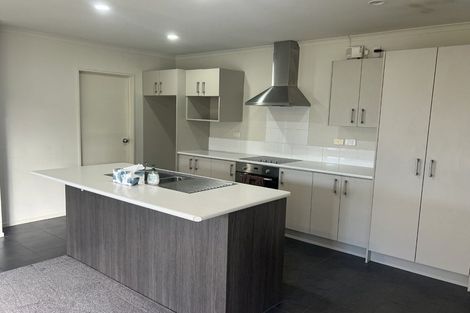 Photo of property in 45 Cityview Place, Massey, Auckland, 0614