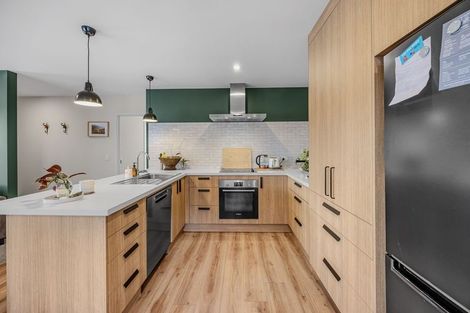 Photo of property in 5 Riley Street, Lake Hawea, 9382