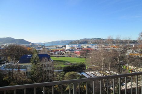 Photo of property in 1/51 Manor Place, Dunedin Central, Dunedin, 9016