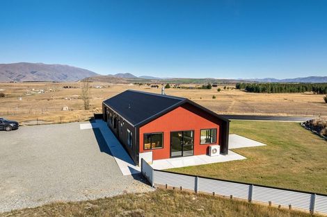 Photo of property in 39 Ben Ohau Road, Ben Ohau, Twizel, 7999