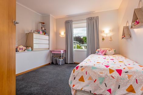 Photo of property in 97 Rangiora Avenue, Roslyn, Palmerston North, 4414