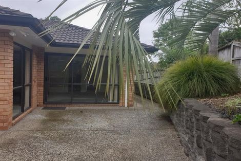 Photo of property in 60 Cabeleigh Drive, Helensville, 0800