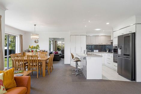 Photo of property in 119 Oriental Parade, Papamoa Beach, Papamoa, 3118