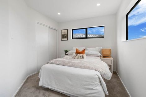 Photo of property in 70d Bond Crescent, Forrest Hill, Auckland, 0620