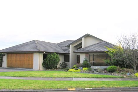 Photo of property in 6 Moy Place, East Tamaki Heights, Auckland, 2016