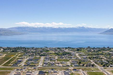 Photo of property in 8 Gillespie Street, Lake Hawea, 9382