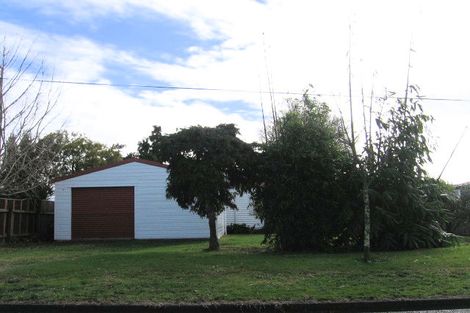 Photo of property in 1310 Jubilee Street, Mayfair, Hastings, 4122