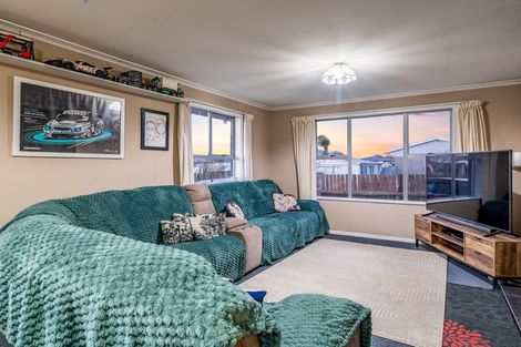 Photo of property in 51 Forfar Crescent, Rockdale, Invercargill, 9812