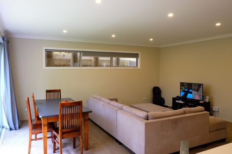 Photo of property in 102u3 Chester Road, Tawa, Wellington, 5028
