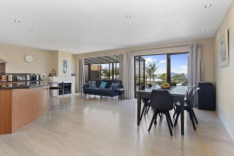 Photo of property in 35 Toroa Street, Torbay, Auckland, 0630