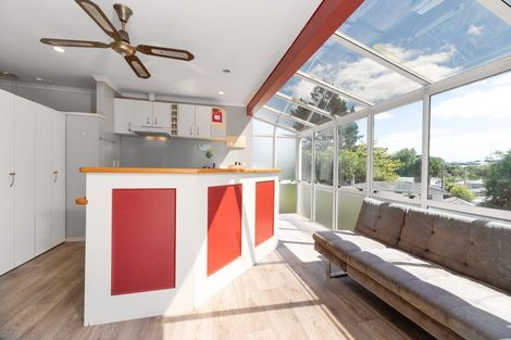 Photo of property in 23 Sherwood Avenue, Te Atatu South, Auckland, 0610