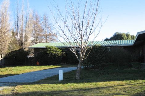 Photo of property in 5 Forbes Place, Glenorchy, 9372