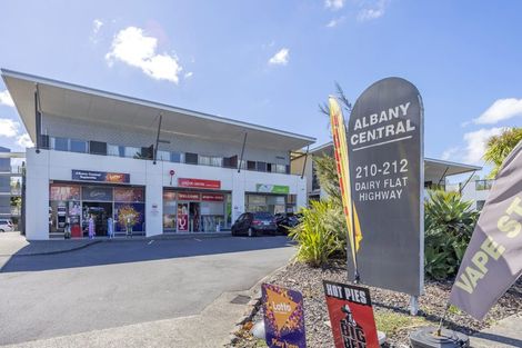 Photo of property in Albany Central, 7d/210 Dairy Flat Highway, Albany, Auckland, 0632