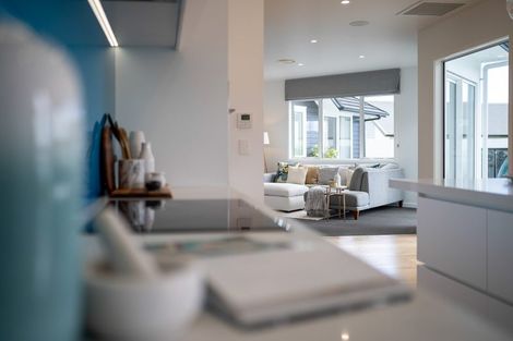 Photo of property in 12 Mike Smith Drive, Cambridge, 3434