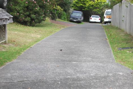 Photo of property in 2/14 Thelma Crescent, Torbay, Auckland, 0630