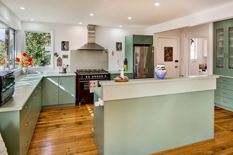 Photo of property in 3 Routley Crescent, Elderslea, Upper Hutt, 5018