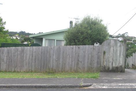 Photo of property in 2/30 Sunnyfield Crescent, Glenfield, Auckland, 0629