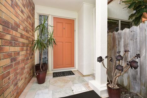 Photo of property in 20 Longview Rise, Massey, Auckland, 0614