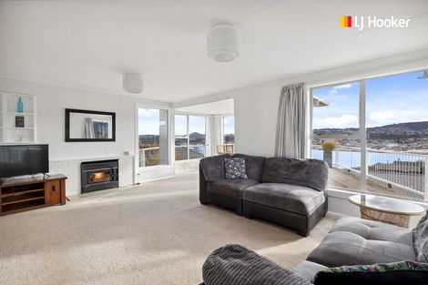 Photo of property in 43 Shandon Road, Vauxhall, Dunedin, 9013