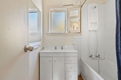 Photo of property in 16 Newland Street, Hoon Hay, Christchurch, 8025