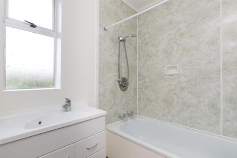 Photo of property in 11u7 Trafalgar Street, Johnsonville, Wellington, 6037