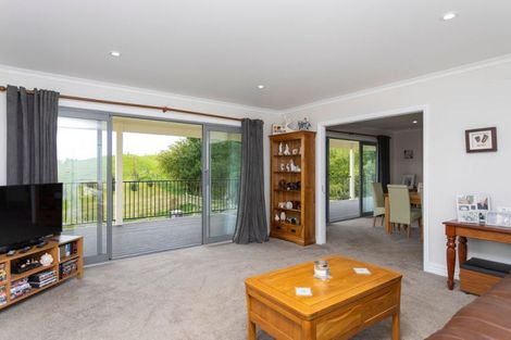 Photo of property in 47 Knight Road, Dannevirke, 4976