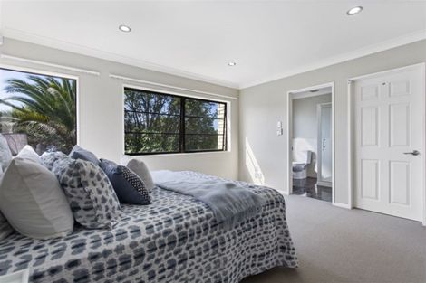 Photo of property in 48 Priestley Drive, Bucklands Beach, Auckland, 2014