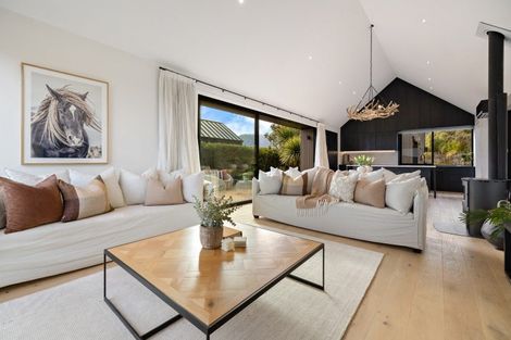 Photo of property in 1 Wanderer Lane, Jacks Point, Queenstown, 9371