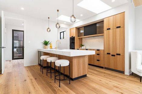 Photo of property in 59 Main Road, Redcliffs, Christchurch, 8081