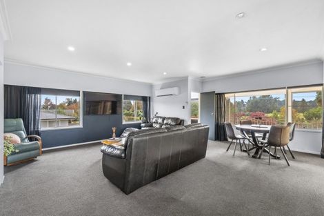 Photo of property in 137 Tauhara Road, Tauhara, Taupo, 3330