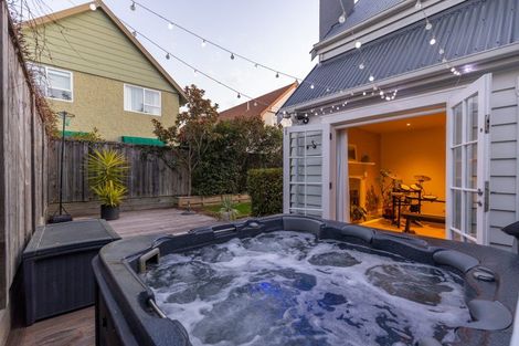 Photo of property in 1 Synagogue Lane, Nelson, 7010