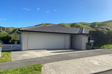 Photo of property in 9 Gifford Grove, Churton Park, Wellington, 6037