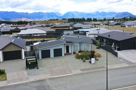 Photo of property in 9 Hydro Avenue, Twizel, 7901