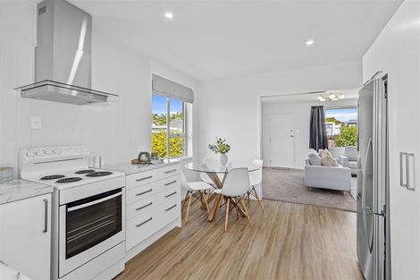 Photo of property in 15 Brogar Place, Casebrook, Christchurch, 8051