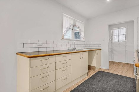 Photo of property in 25 Porritt Place, Waipukurau, 4200