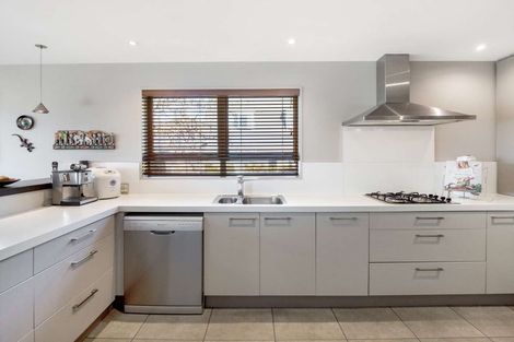 Photo of property in 11 Ramahana Road, Huntsbury, Christchurch, 8022