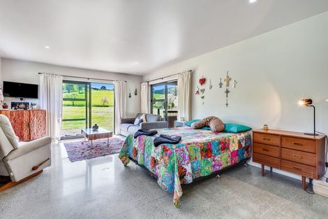 Photo of property in 33a Waiotahi Drive, Mangawhai, 0573