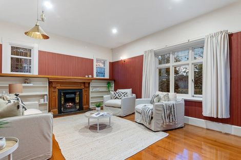 Photo of property in 91 Opawa Road, Opawa, Christchurch, 8023